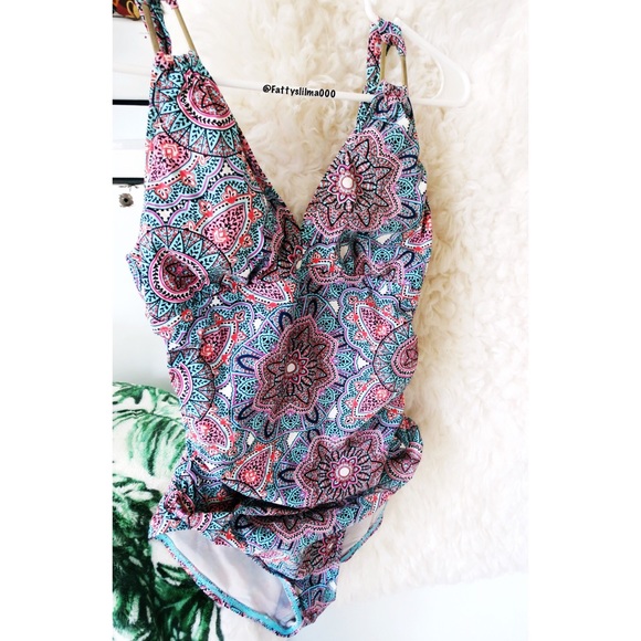 Trendy mandala one piece 🌿 - Picture 3 of 6